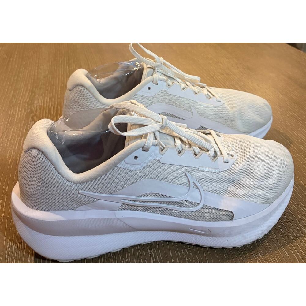 Nike Downshifter 13 FZ3088-101 Shoes Womens 12 Mesh Running Training Sneakers